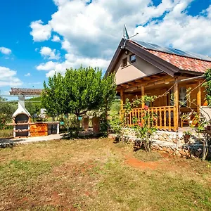 https://casa-marisa.in-istria.net