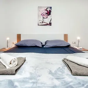 https://apartman-fuga-and-sonata.in-istria.net